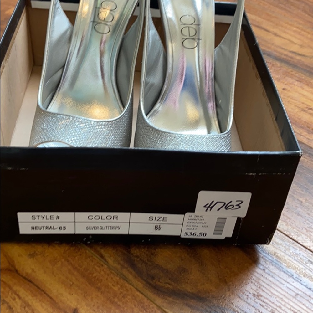 Deb shoes